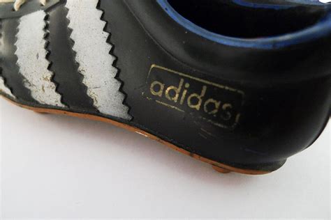 adidas mini fussballschuhe 1958|Adidas Mini Fußball Schuhe 1958 Autogramme .